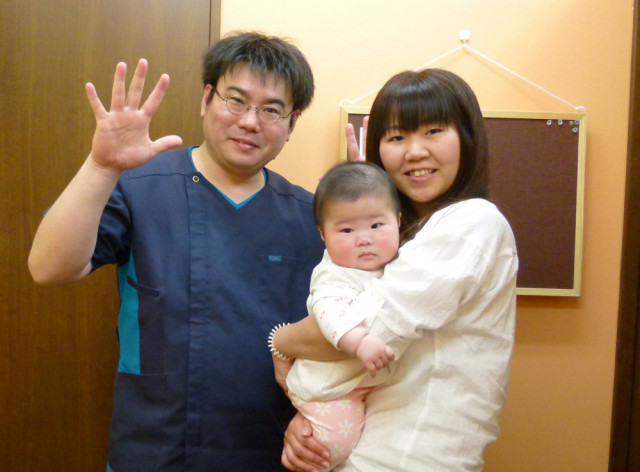 更衣室・授乳室や清潔な患者着を完備しているので、お仕事や赤ちゃんの育児など忙しいお母さんたちでも隙間時間で通院できます。
